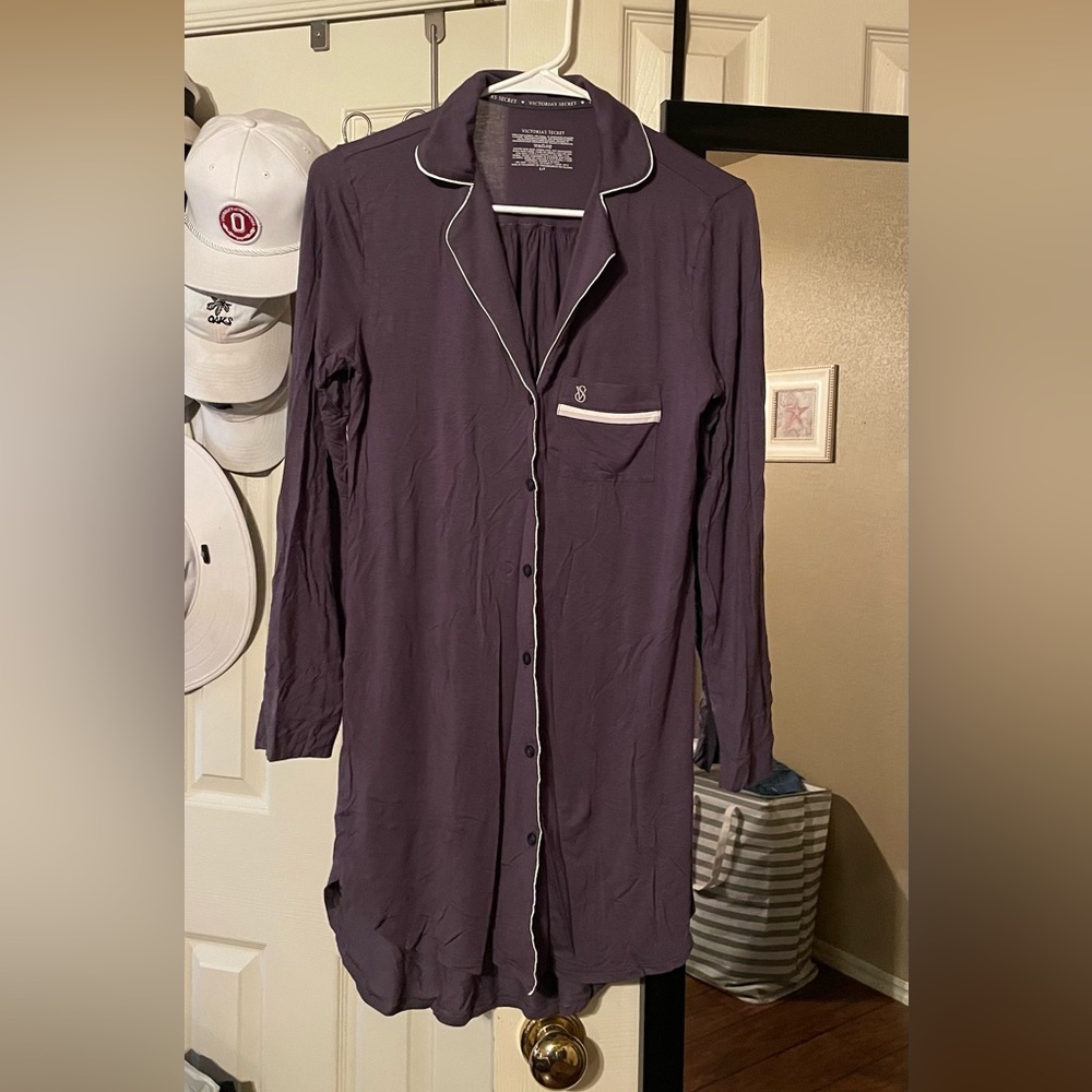 Victorias Secret sleep shirt